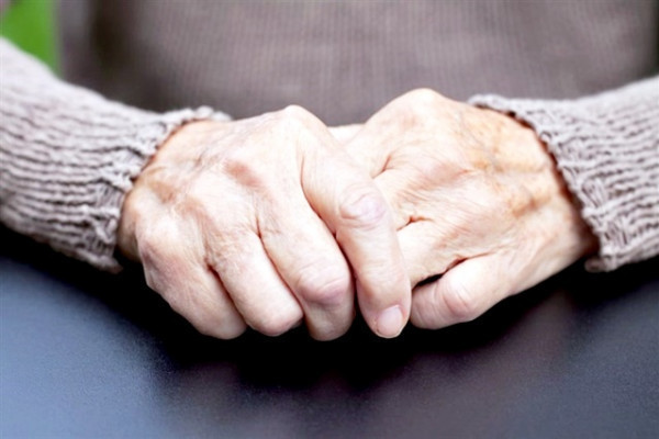 simptomele artritei mâini