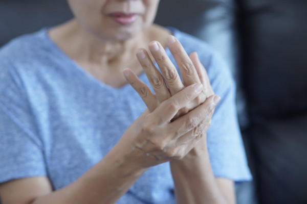 boala articulației degetelor numită