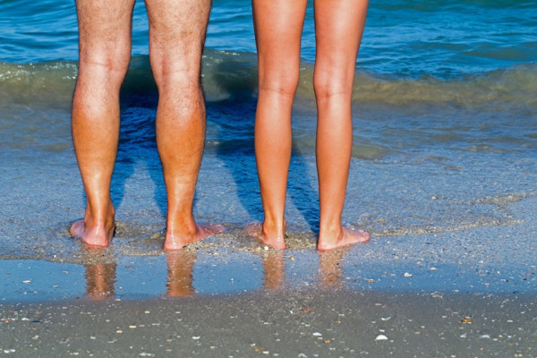 Varicoza plaja, Soarele te afectează dacă ai varice? Cum te poţi proteja de reacţiile nedorite
