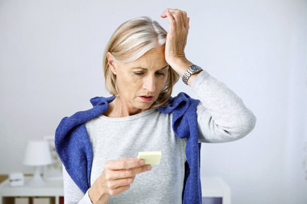 anti-imbatranire dupa menopauza