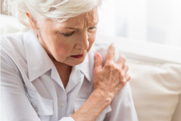 Artrita 1 perie de deget, Simptome caracteristice și tratamentul artritei mâinilor