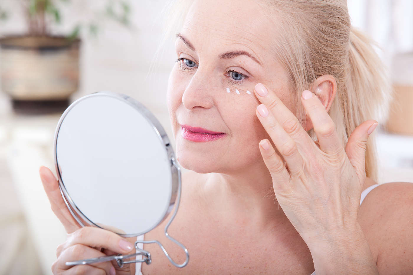 menopauza pierdere de grăsime facială