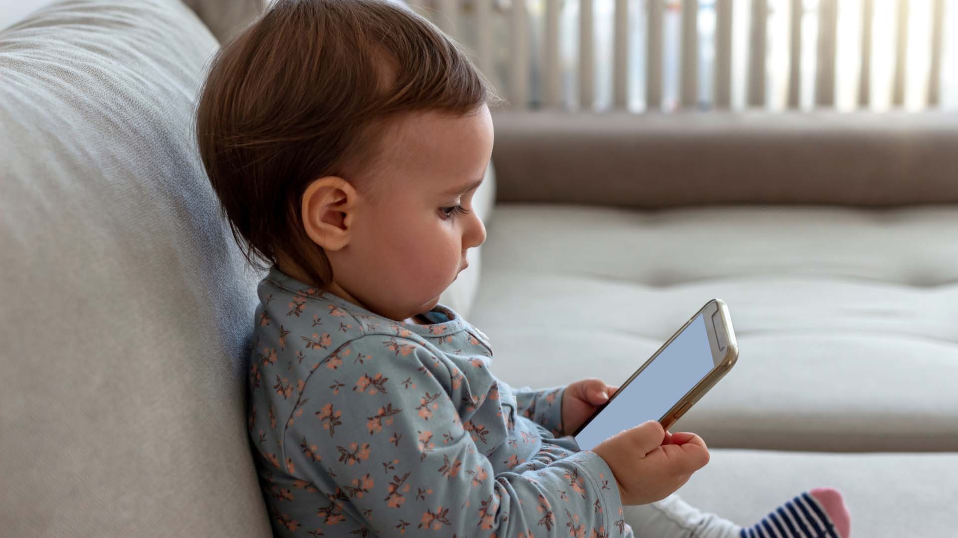 Cat ne lasam copiii la ecrane digitale?