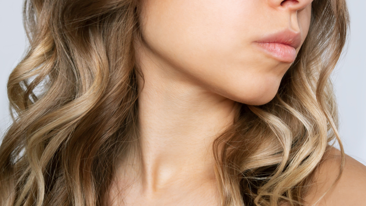 Hair strobing - tehnica de contur inspirata de make-up