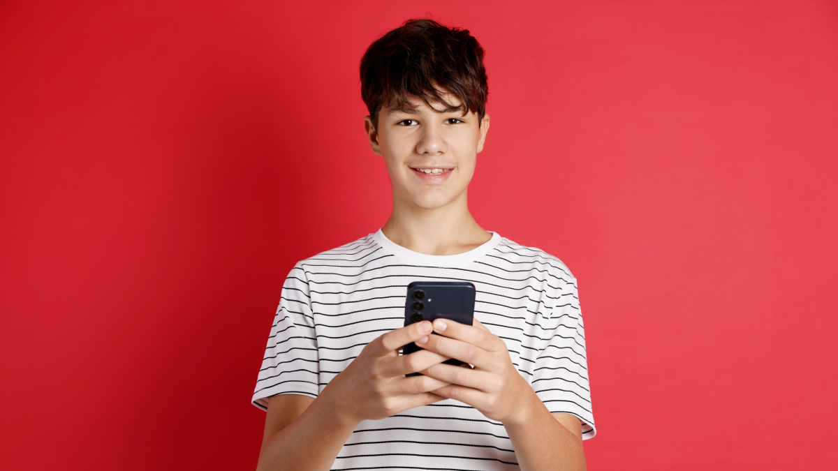 Ghidul adolescentului in social media